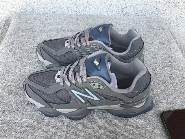 New Balance 2002R Grey Navy