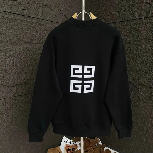 Givenchy Crewneck Sweatshirt 4G Logo