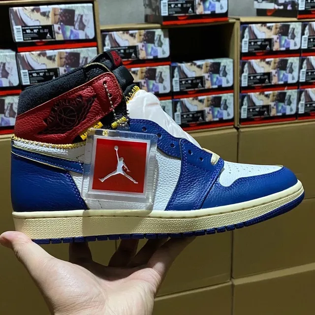 AJ1UNION蓝拼接
