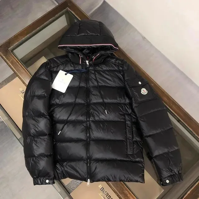 Moncler Puffer Jacket Classic Quilted Hooded