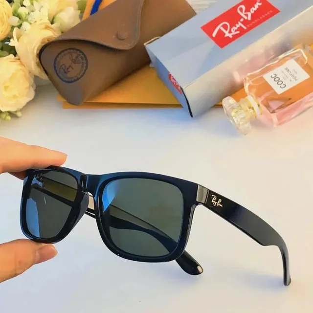 Ray-Ban Wayfarer Classic