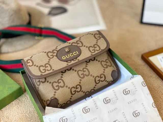 Gucci GG Marmont Mini Wallet GG Supreme Canvas