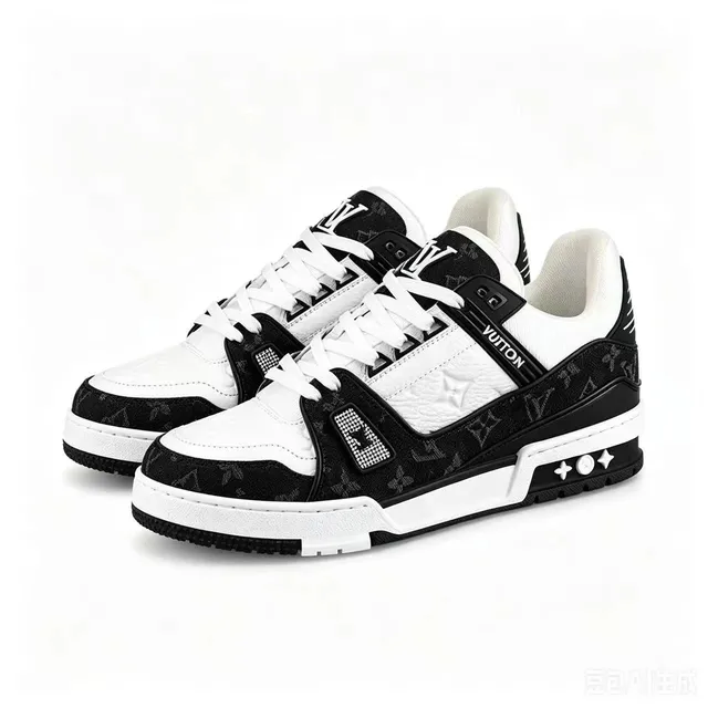 Louis Vuitton LV Trainer Monogram