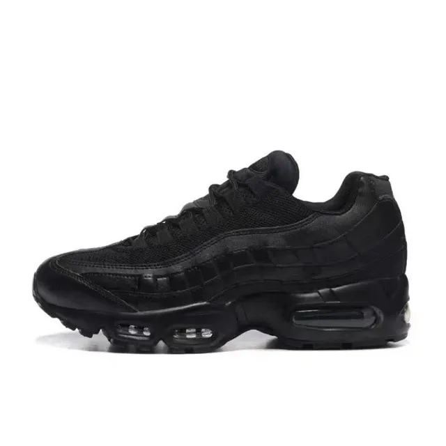 Nike Air Max 95 Triple Black