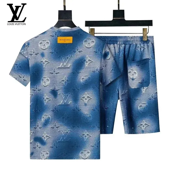 Louis Vuitton Monogram Jacquard Set Tie-Dye Effect