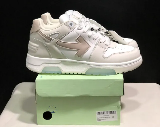 Off-White Arrow Sneaker