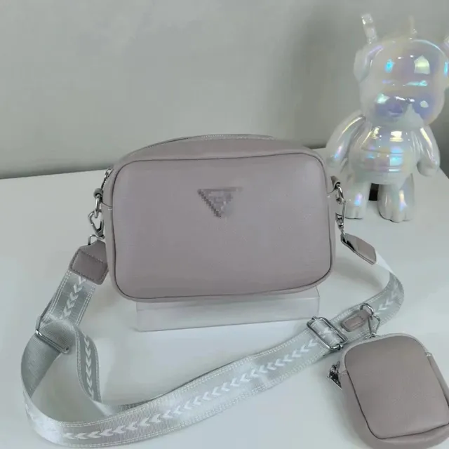 Prada Re-Edition 2005
