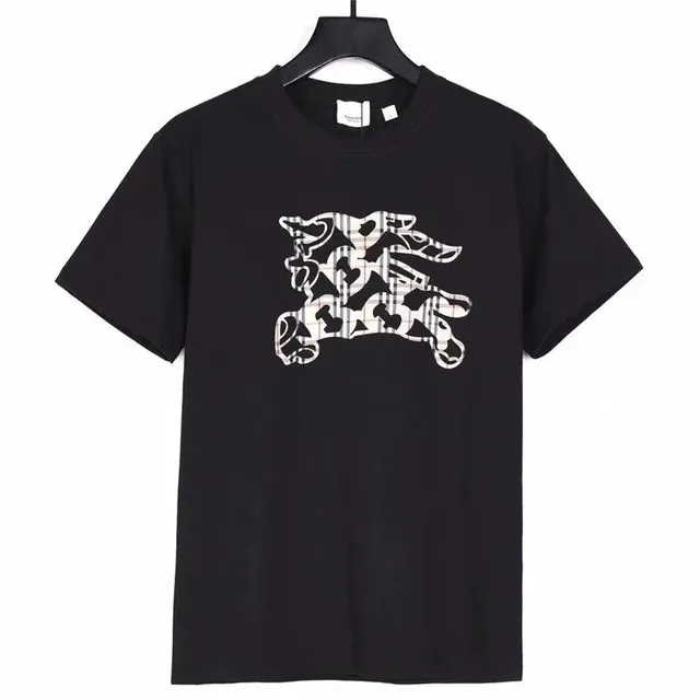 Burberry Graphic T-Shirt Checkered Horse Logo