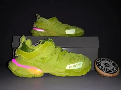 Balenciaga Triple S