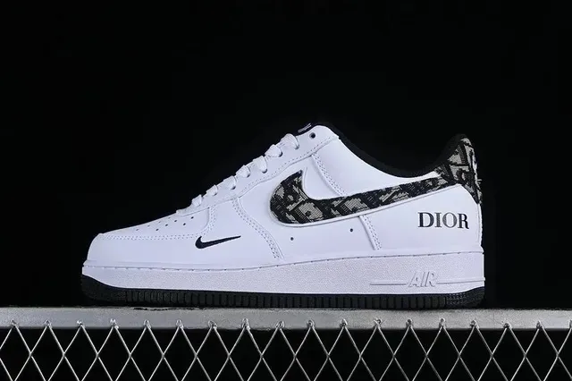 Nike Air Force 1 Low Dior Oblique
