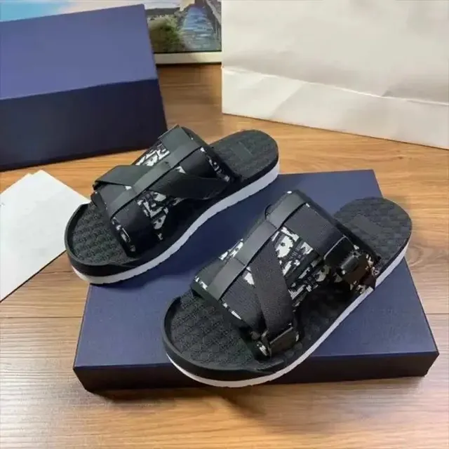 Dior sandals slippers