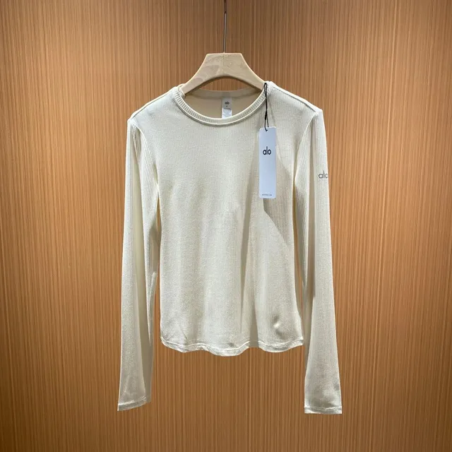 Alo Yoga Long Sleeve Ribbed Top Cream