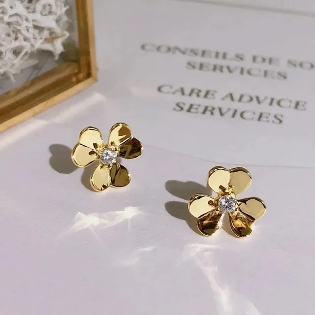 Van Cleef & Arpels Flower Stud Earrings