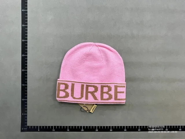 Burberry Knit Beanie Logo Band