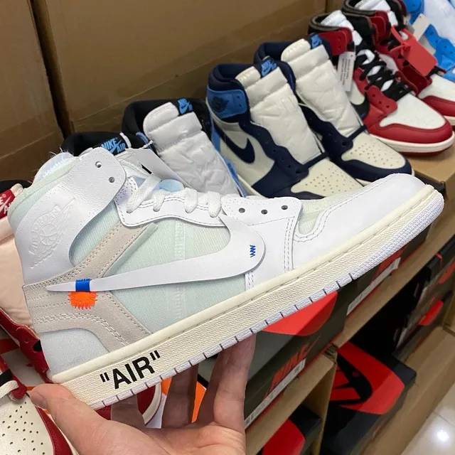 AJ1 OW纯白