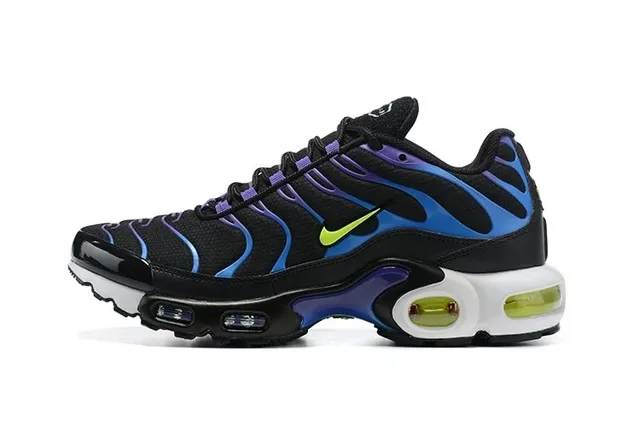 Nike Air Max Plus Neon