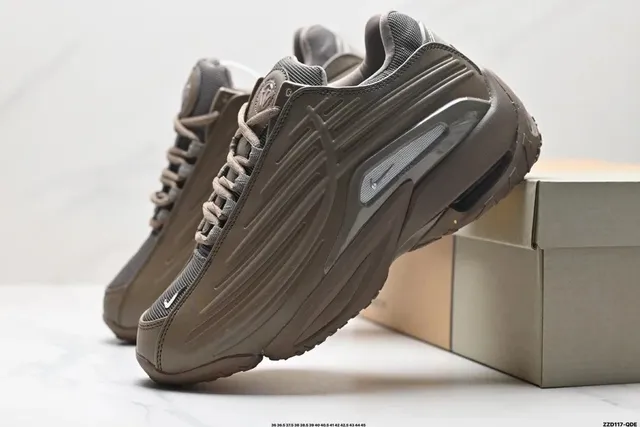 Nike Air Max TN Neutral Tones