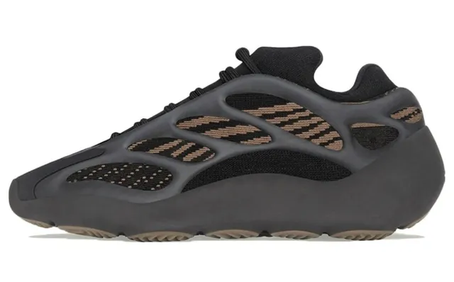 Yeezy 700 Wave Runner