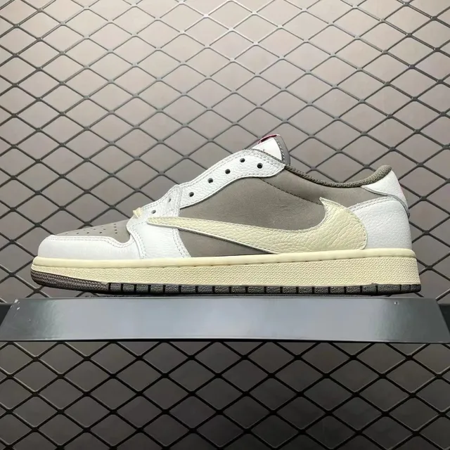 Nike Dunk Low Off-White MCA