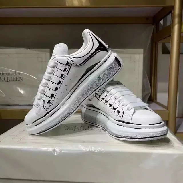 Alexander McQueen Oversized Sneaker White with Black Sketch Detail