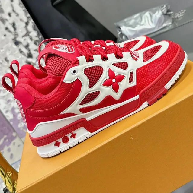 Louis Vuitton LV Trainer Monogram Flower