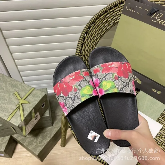 Gucci Slide Sandal Floral GG Web