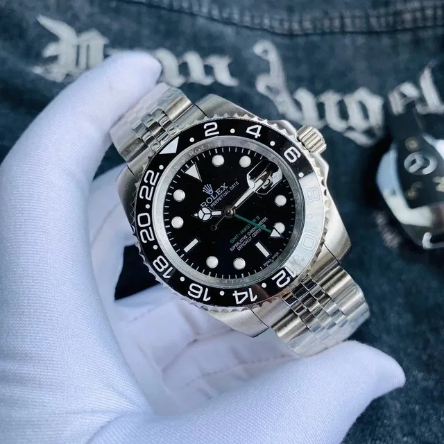 Rolex GMT-Master II Pepsi Bezel
