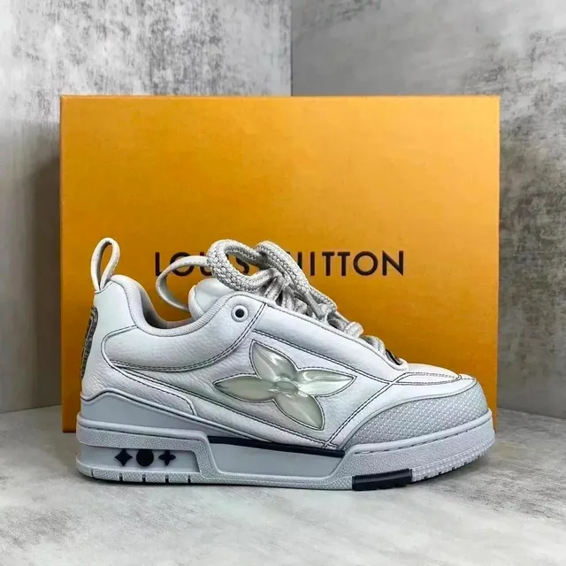 Louis Vuitton LV Trainer Monogram Flower