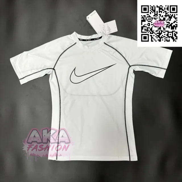 Nike Tech Fleece T-Shirt Black Swoosh
