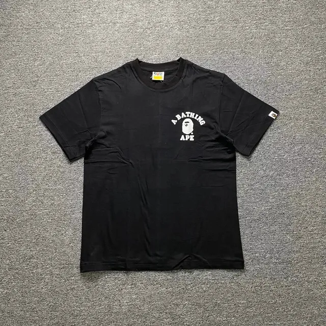BAPE Short-Sleeve Tee A Bathing Ape Logo