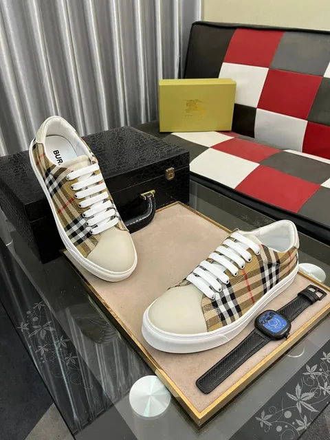Burberry Check Print Sneaker Vintage Check