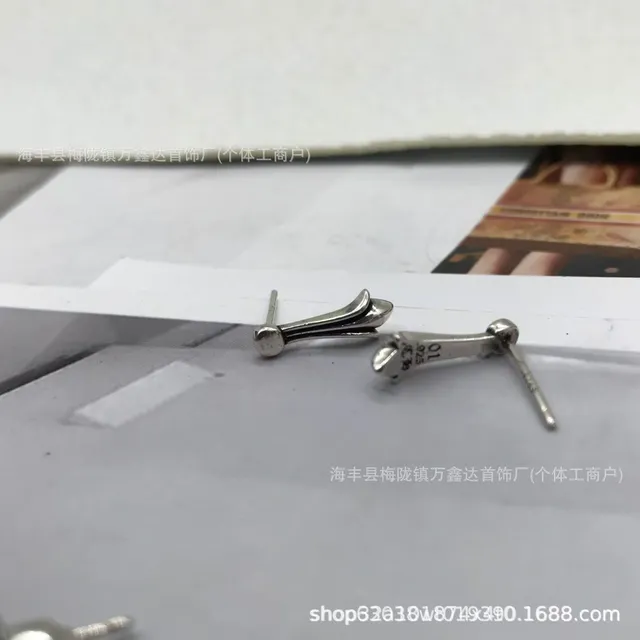 Chrome Hearts Cross Stud Earrings Signature Cross Design