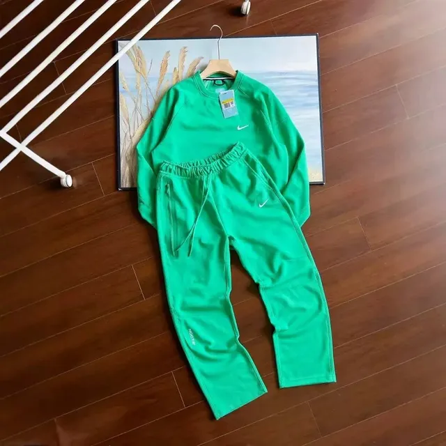 Nike Tech Fleece Set Emerald Green