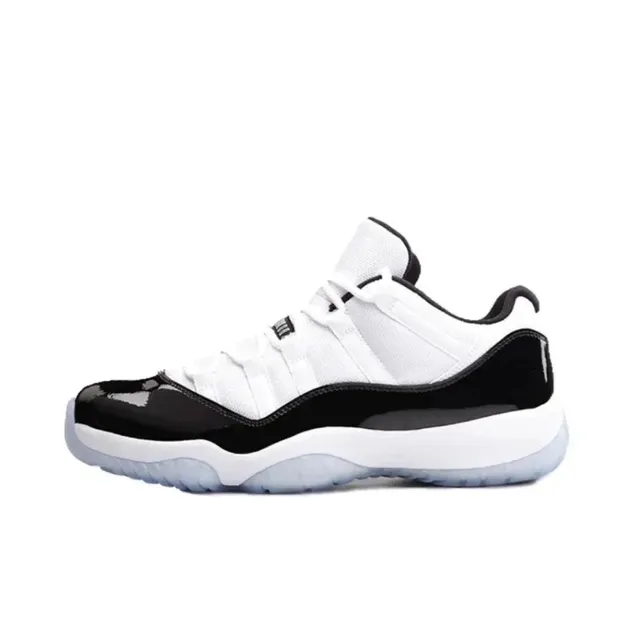 Air Jordan 11 Low Concord