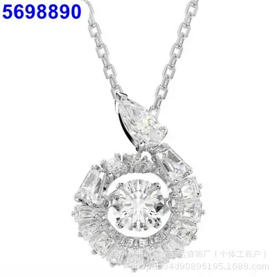 Snake smart white diamond necklace