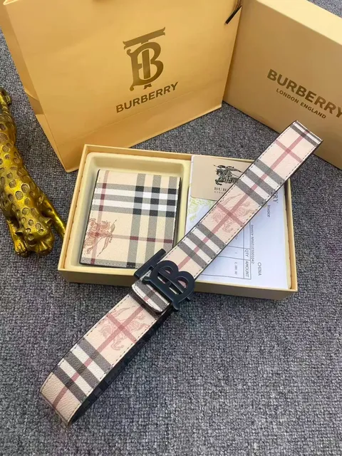 上T B杏花黑扣套