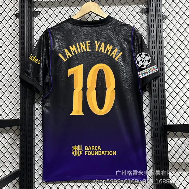 26-27 Barcelona away No.10 star added to Champions League