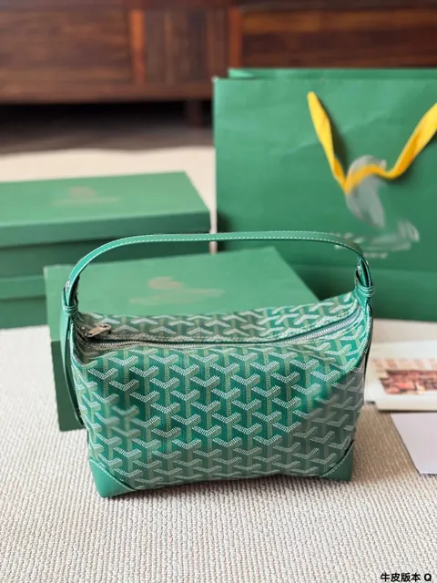 Goyard St. Louis Green Goyardine Canvas