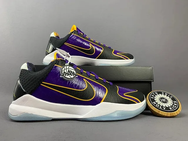 Kobe 4 Protro Lakers