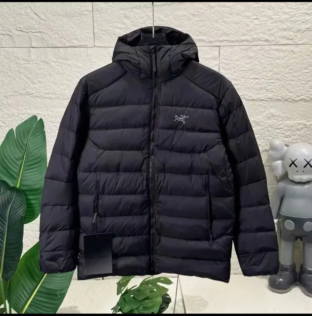 羽绒服 黑色 90%白鸭绒
