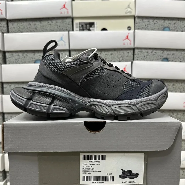 Balenciaga 3XL Suede Grey Mix
