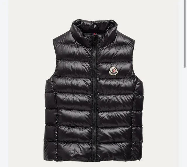 Moncler Quilted Vest Classic Logo