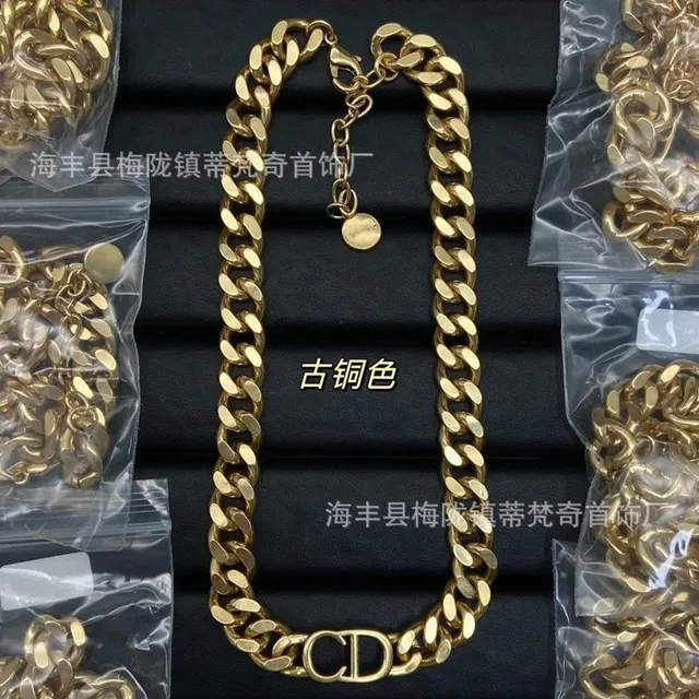发货正确字母X6