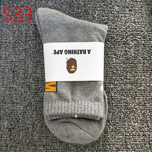 S33