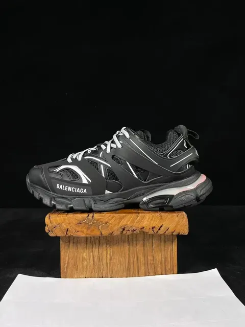 Balenciaga Triple S Black White