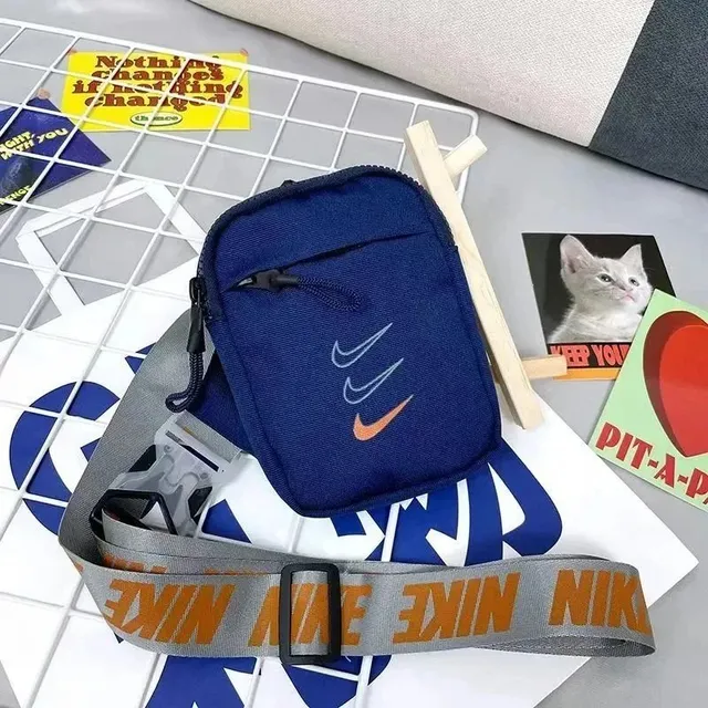 Nike Hip Pack Swoosh Logo