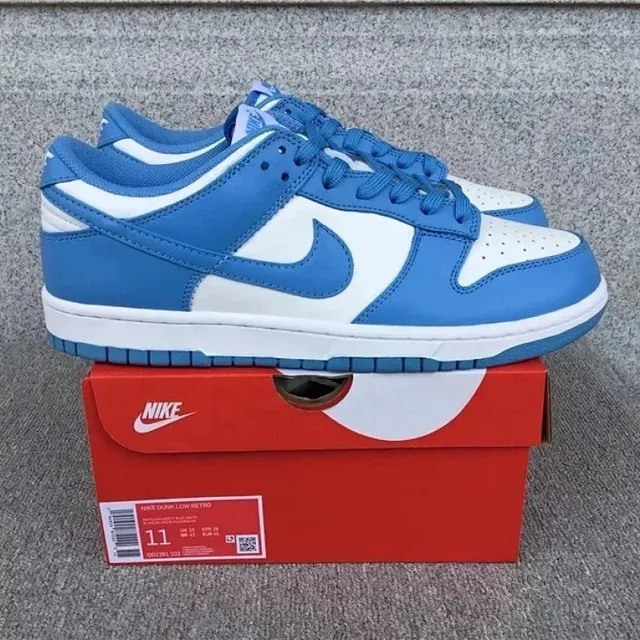 Nike Dunk Low Retro University Blue