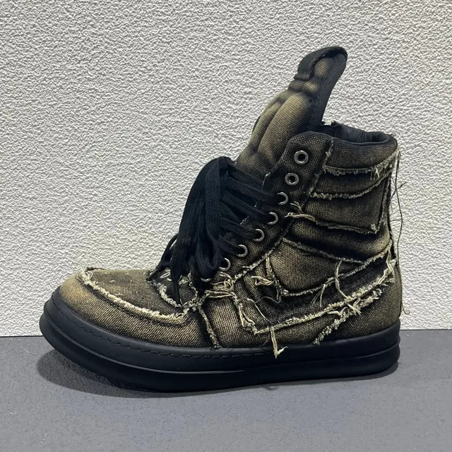 Maison Margiela High-Top Sneaker Distressed Canvas