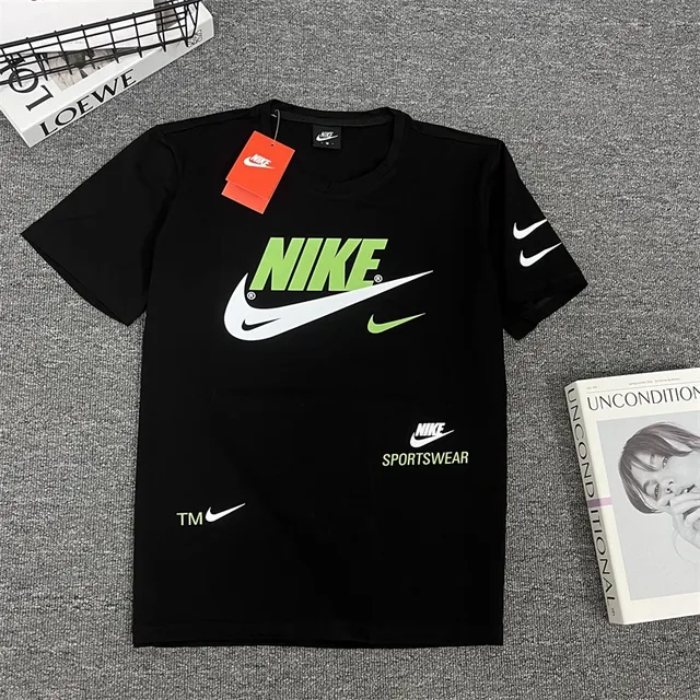 Nike Sportswear Tee
