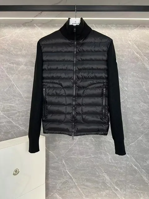 羽绒服-黑色
